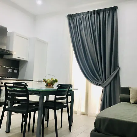 1 Romantica Casa Centrale, Silenziosa Ristrutturata Appartement *
