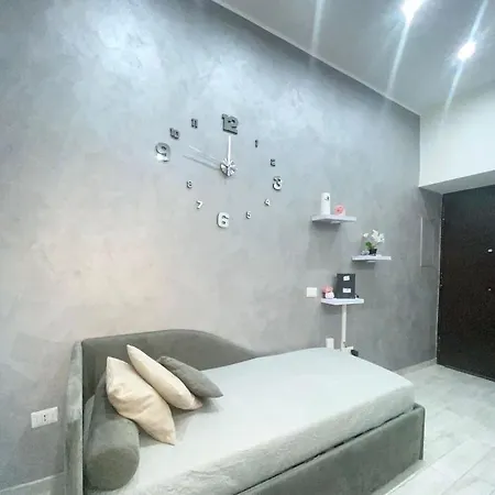 1 Romantica Casa Centrale, Silenziosa Ristrutturata Apartment *